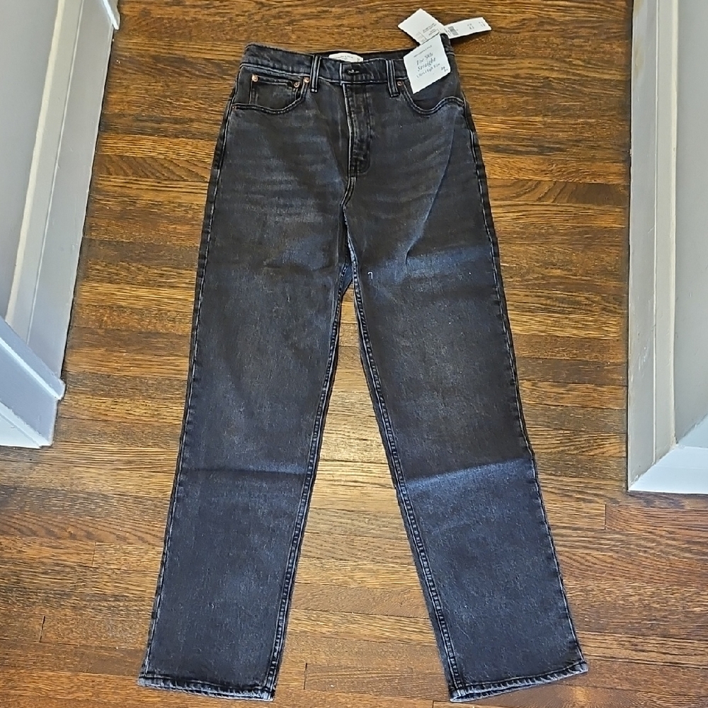 New Abercrombie & Fitch The 90s Straight Ultra High Rise Jeans 28 6R, NWT